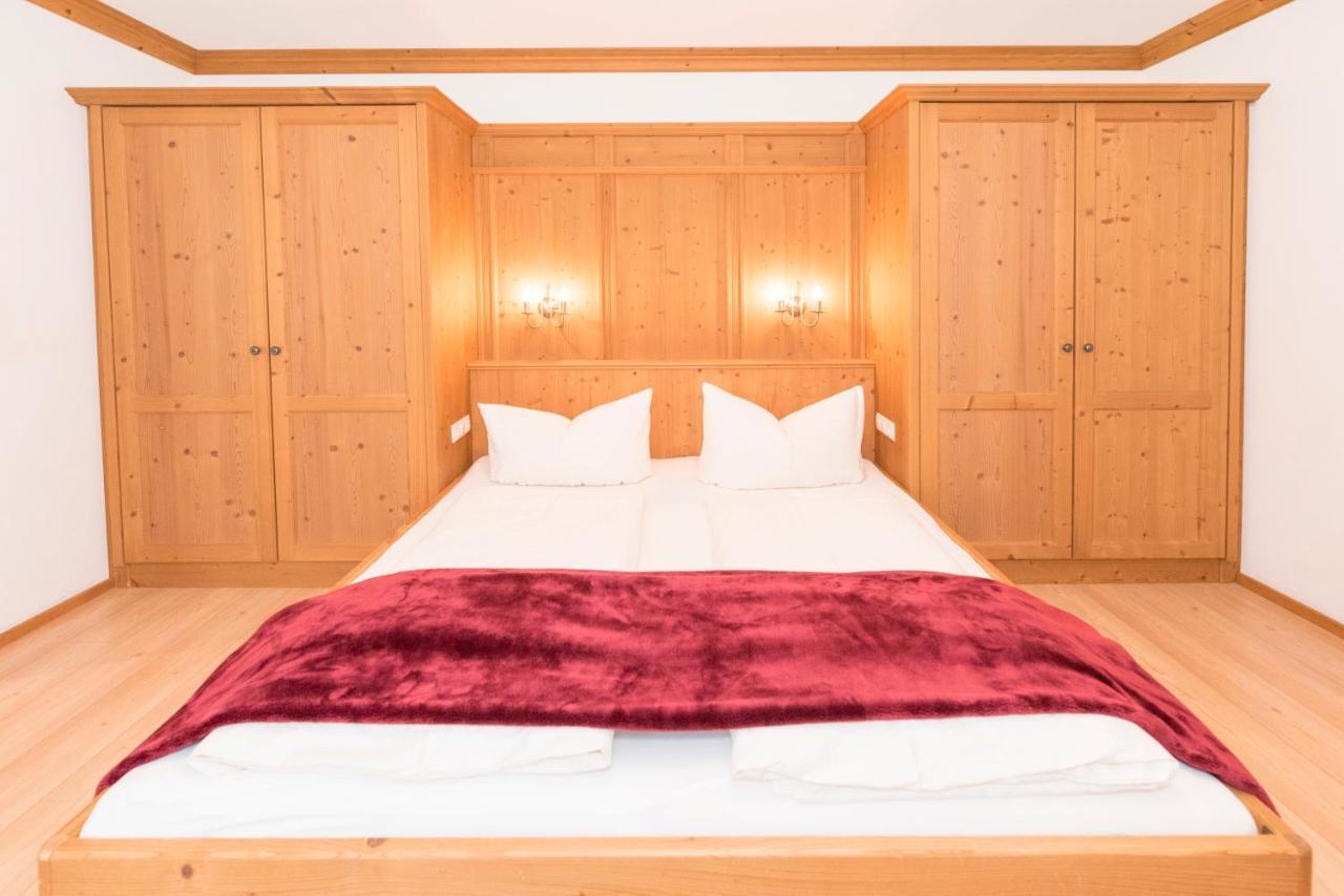 Das Gaestehaus Schneider Am Dorfplatz Alpbach Exterior foto