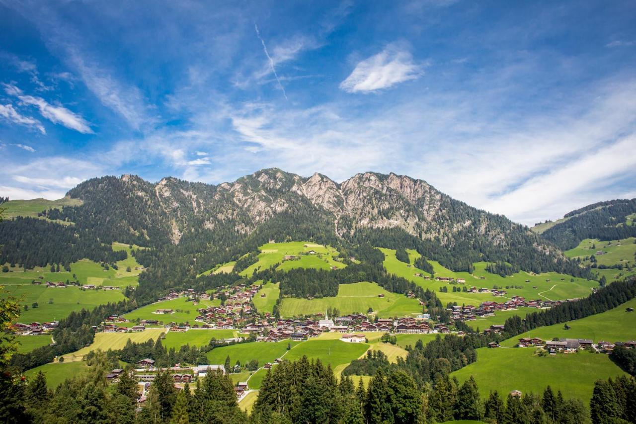 Das Gaestehaus Schneider Am Dorfplatz Alpbach Exterior foto